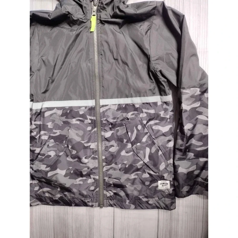 OshKosh B'gosh Kids Boys Camo Hooded Windbreaker Jacket Size‎ 8